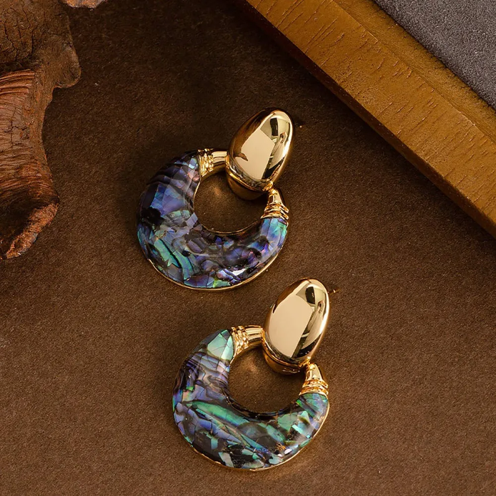 Shell Vintage Earrings