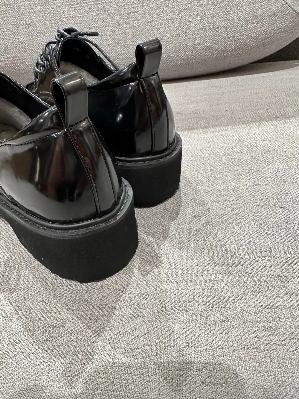 Low Profile Contemporary Faux Leather Everyday Flats