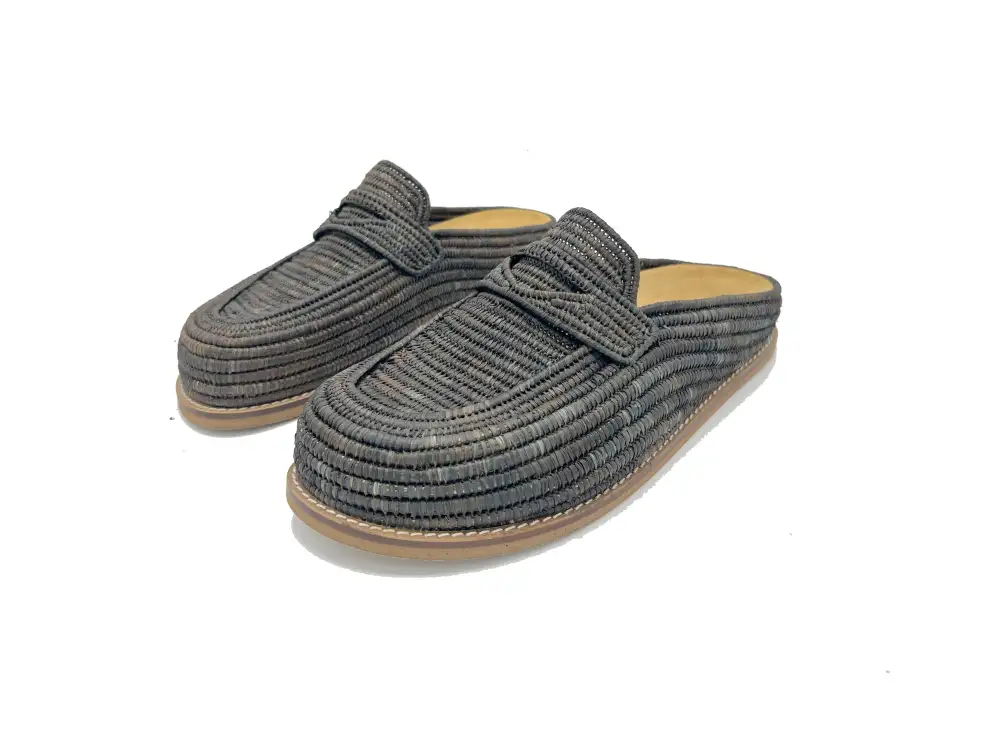 Handwoven Raffia Smart Slippers
