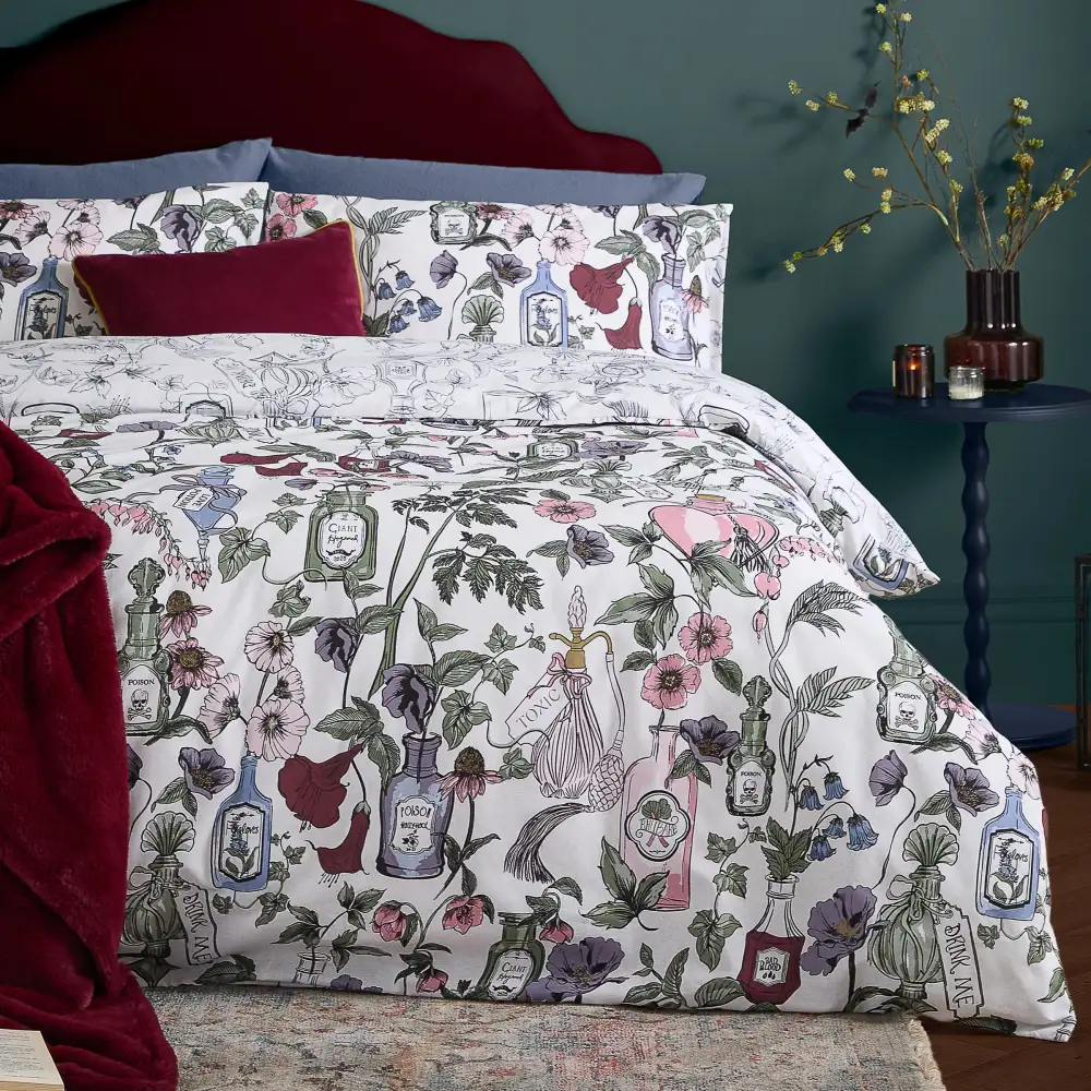 Clean Bedroom Reversible Floral Cotton Duvet Cover Set