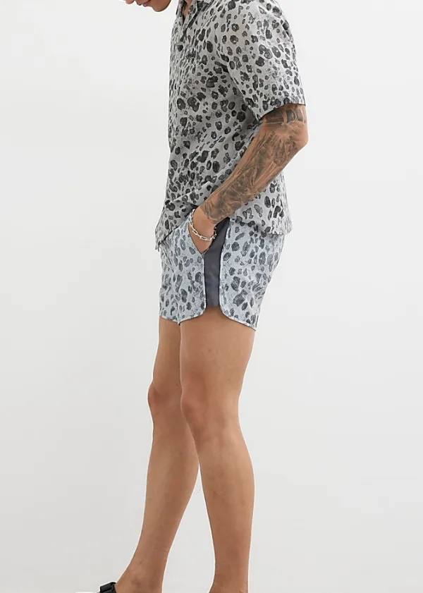 Fashionable Casual Men's Grey Leopard Print Short