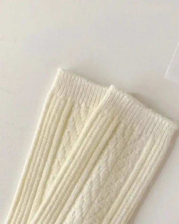 Cable Knit Warm Knee High Socks