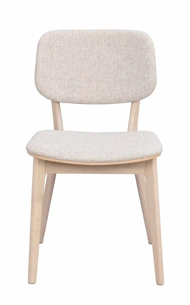 Refined Curved Chair