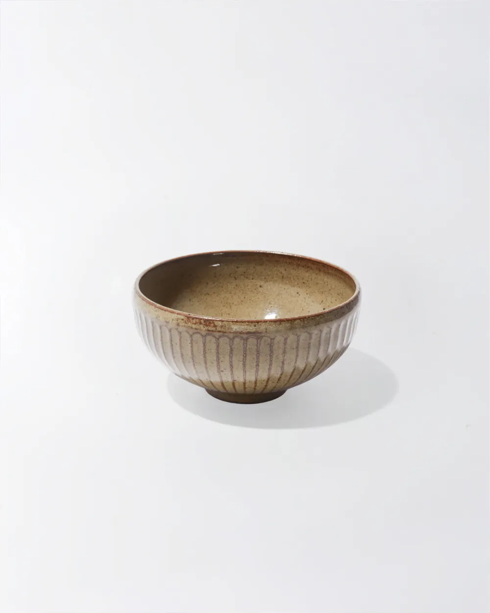 Carved Round Udon Serving Bowl