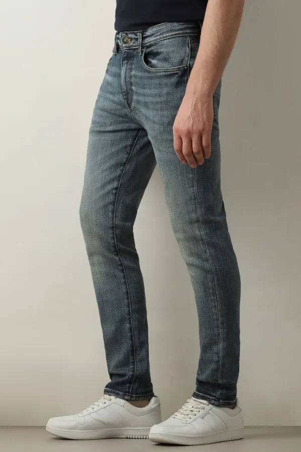 Blue Mid Rise Leon Slim Fit JEANS-Wash blue
