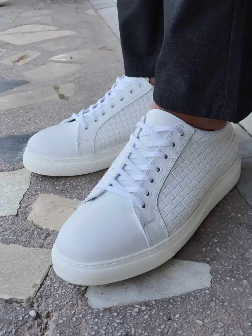 Classic Classic Low-Top Sneakers