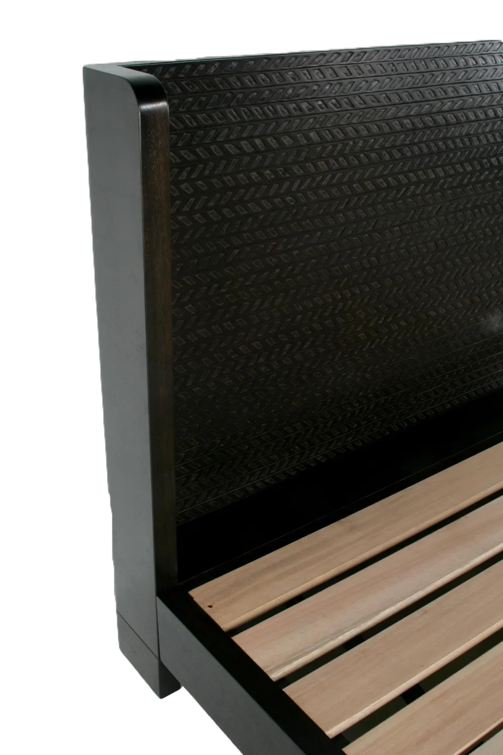 Classic Quill Detail Platform Bed