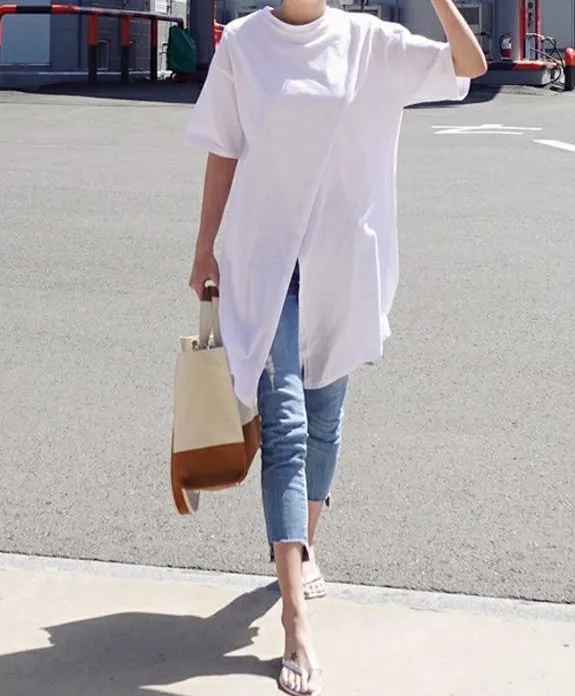 Solid Relaxed Minimal Front Slit T-Shirt