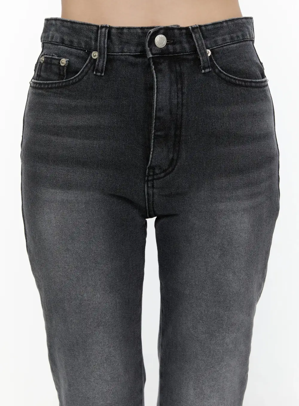 Detail Capri Jeans