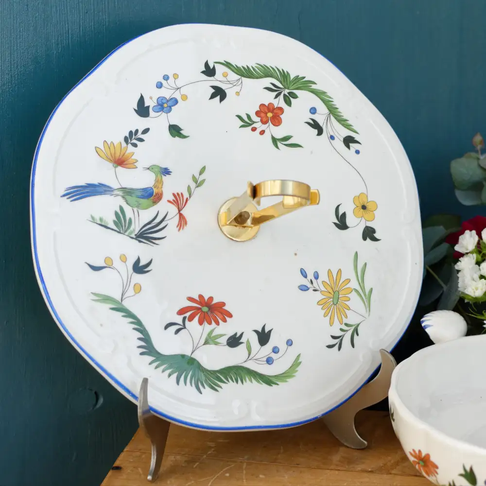 Distinctive Transferware Dinner Plate