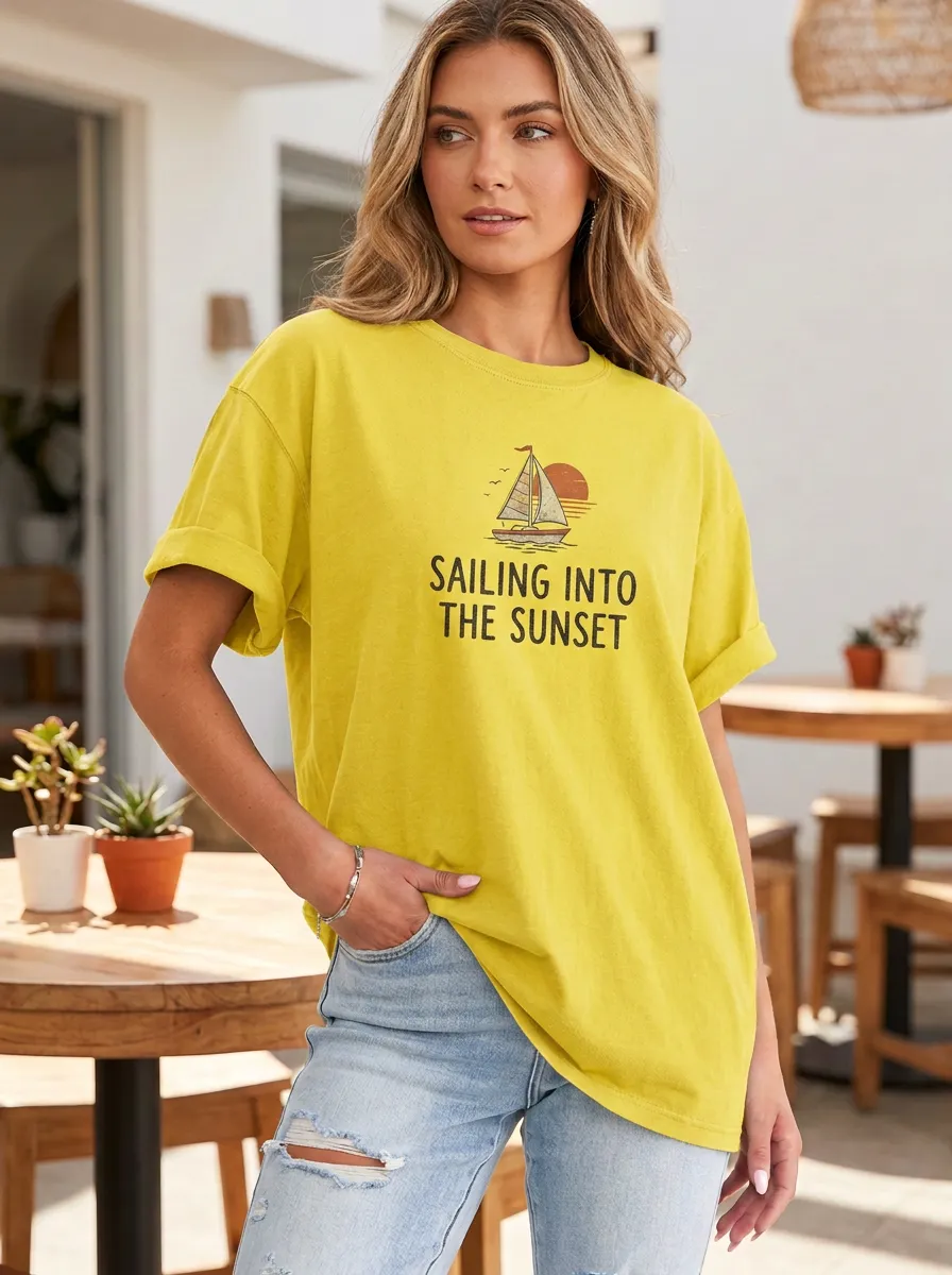 Women's Sailing Lover Sunset Boat Graphic Printed T-shirt