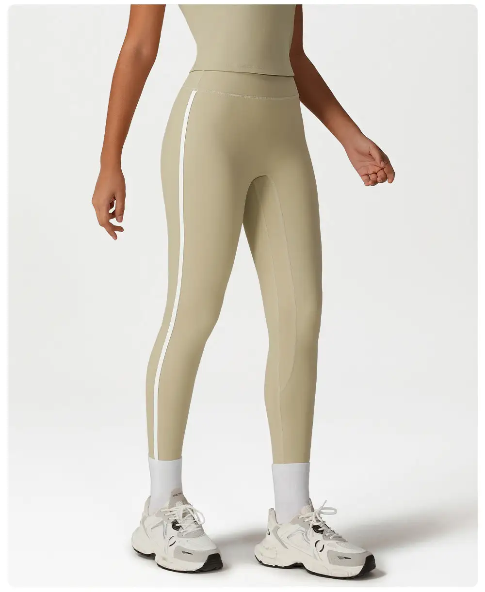 Refined Contrast Trim Leggings