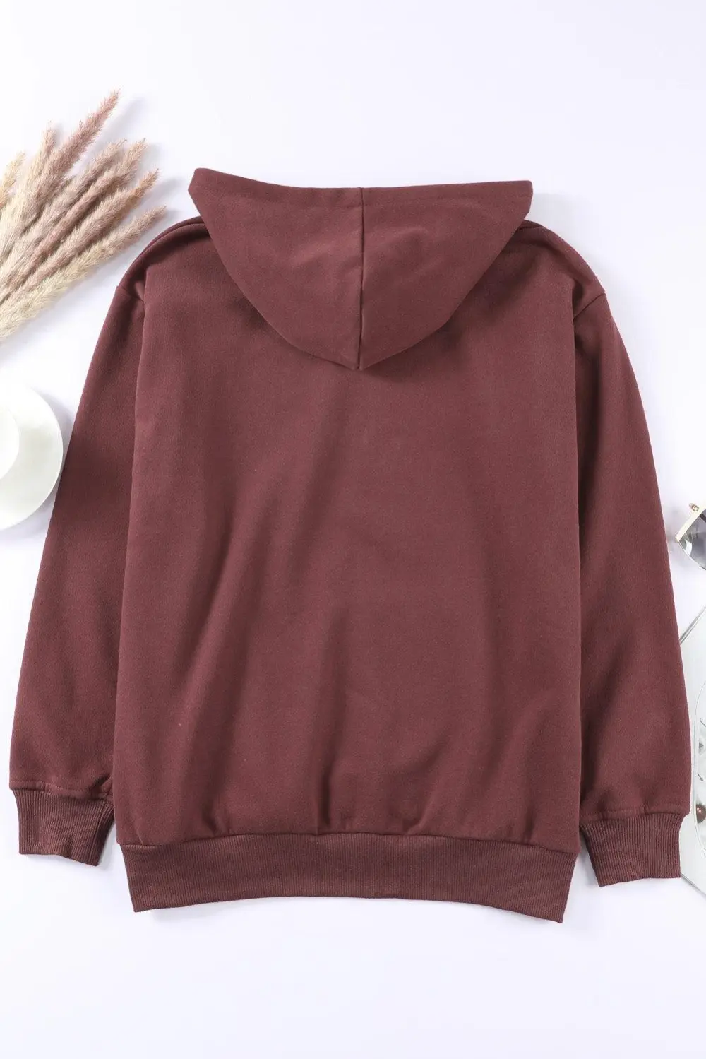 Kangaroo-Pocket Long-Sleeve Hoodie