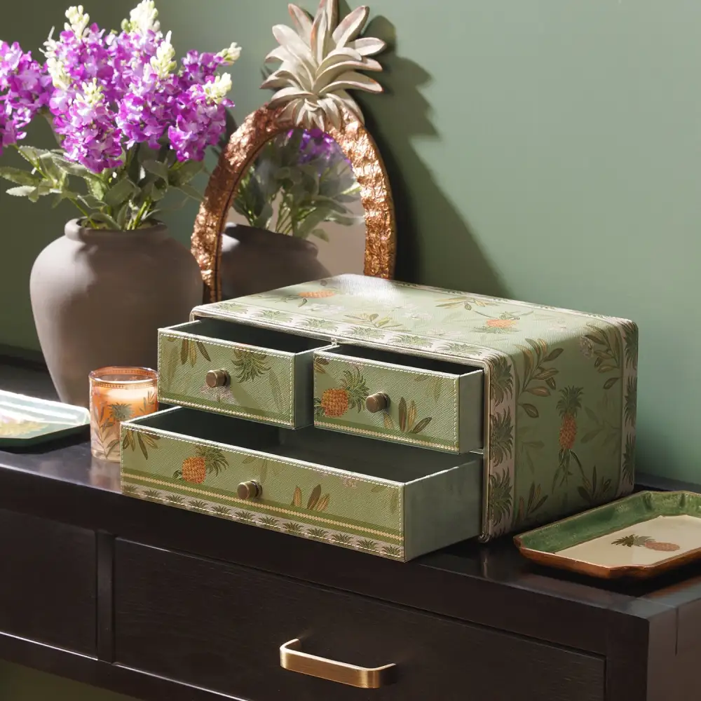 Green Pineapple Jewelry Organizer