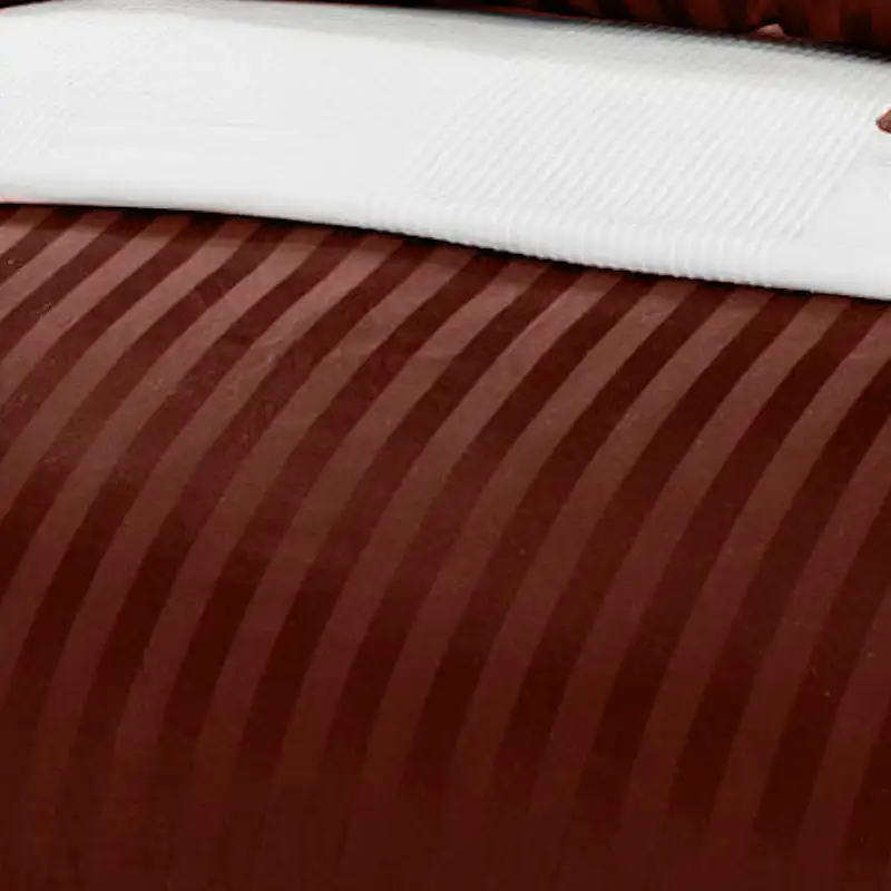 Quilt Cover Set With Sateen Stripe Detail