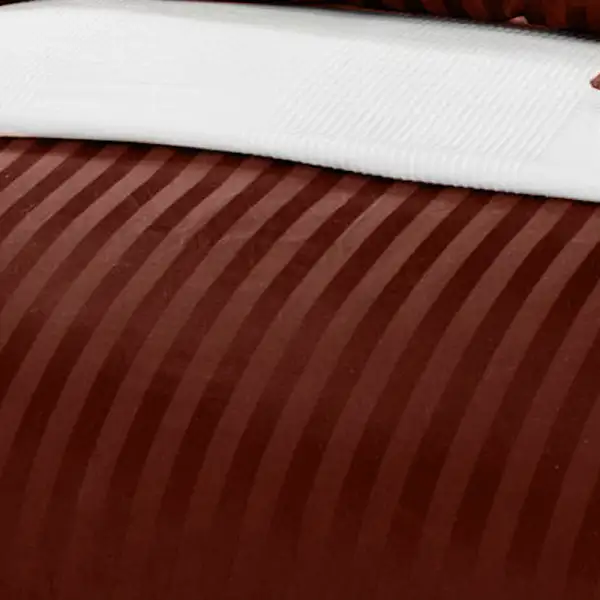 Quilt Cover Set With Sateen Stripe Detail