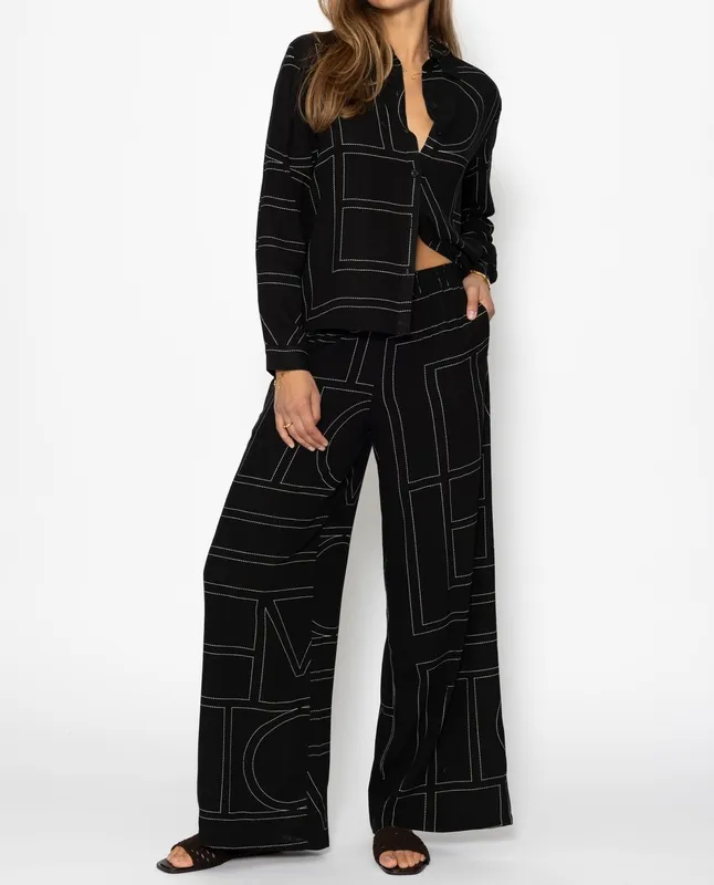 Black Print Everyday Pants