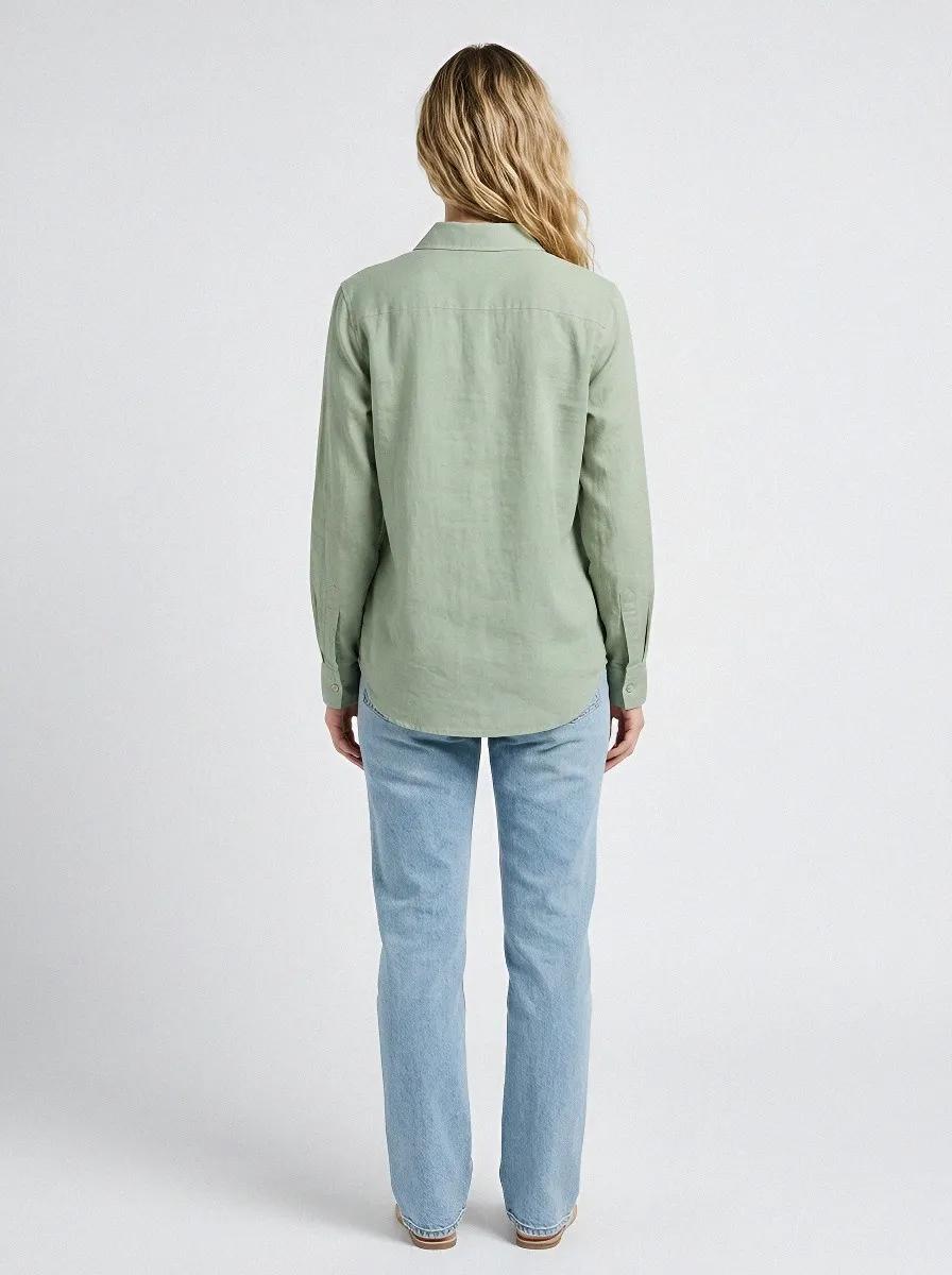 Travel Lover Los Casual Shirt
