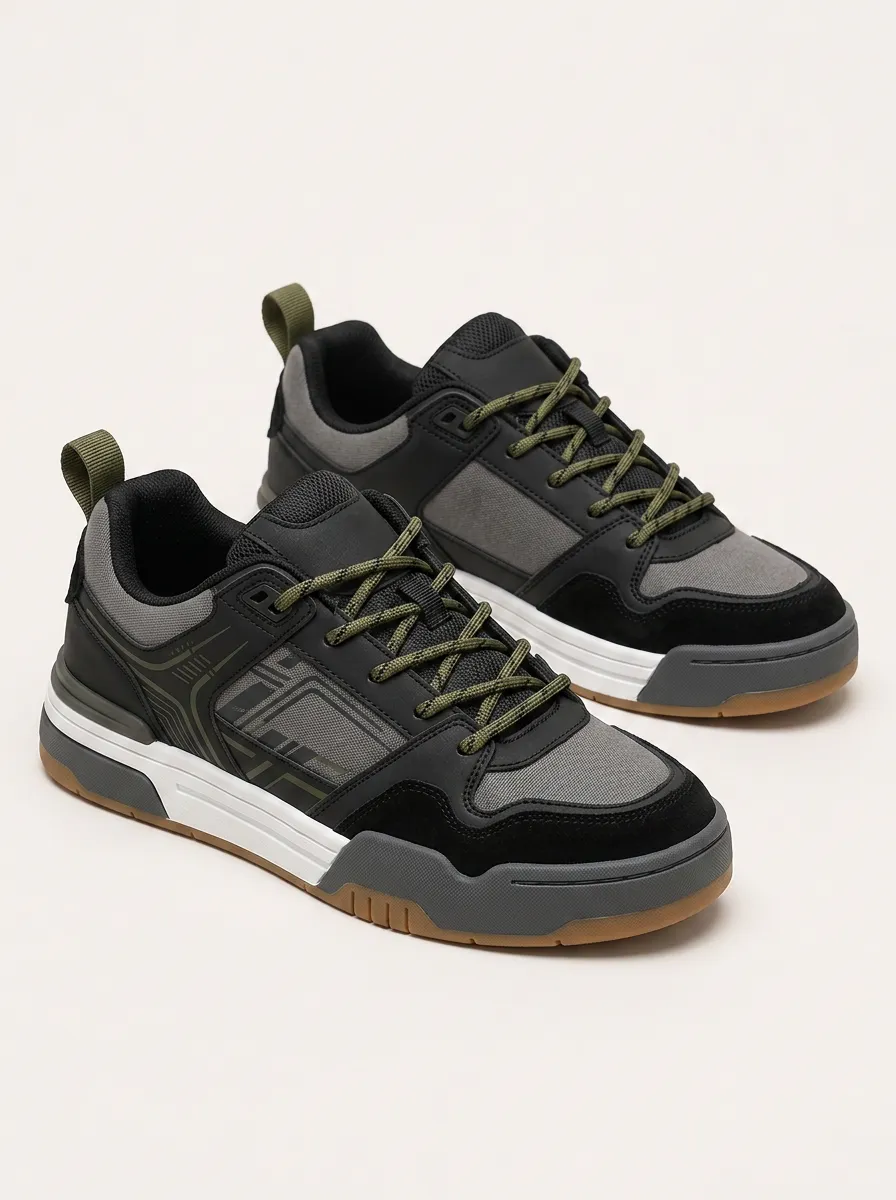 Men's Urban Streetwear Geometric Patterned Skate Shoes