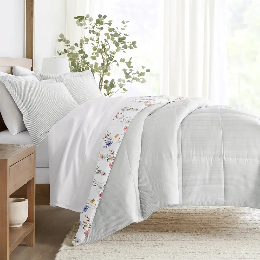 Meadow Floral Reversible Down Alternative Comforter Set