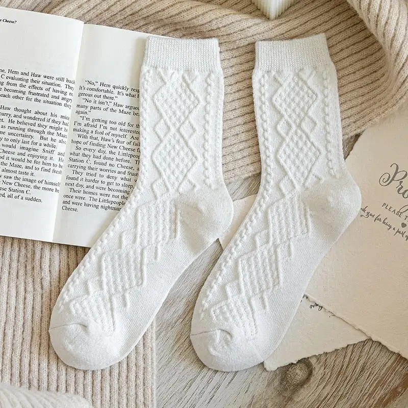 Cable Knit Women's Knee High Socks