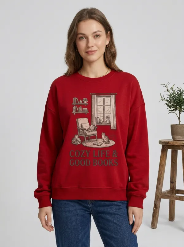 Women's Book Lover Cozy Reading Cat Printed Sweatshirt