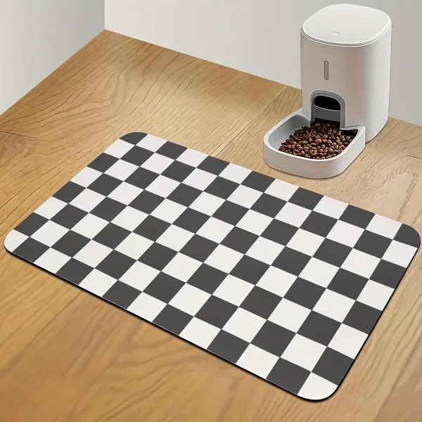 Checkerboard Pet Feeding Mat