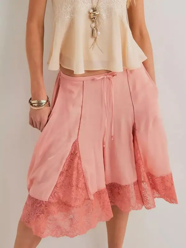 Everyday Lace Trim Shorts
