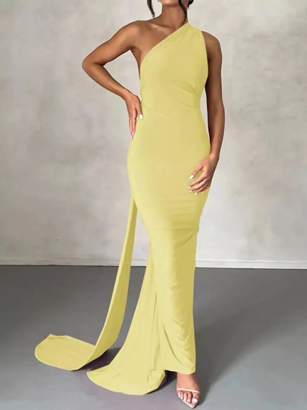 Backless One Shoulder Ruched Bodycon Maxi Dress