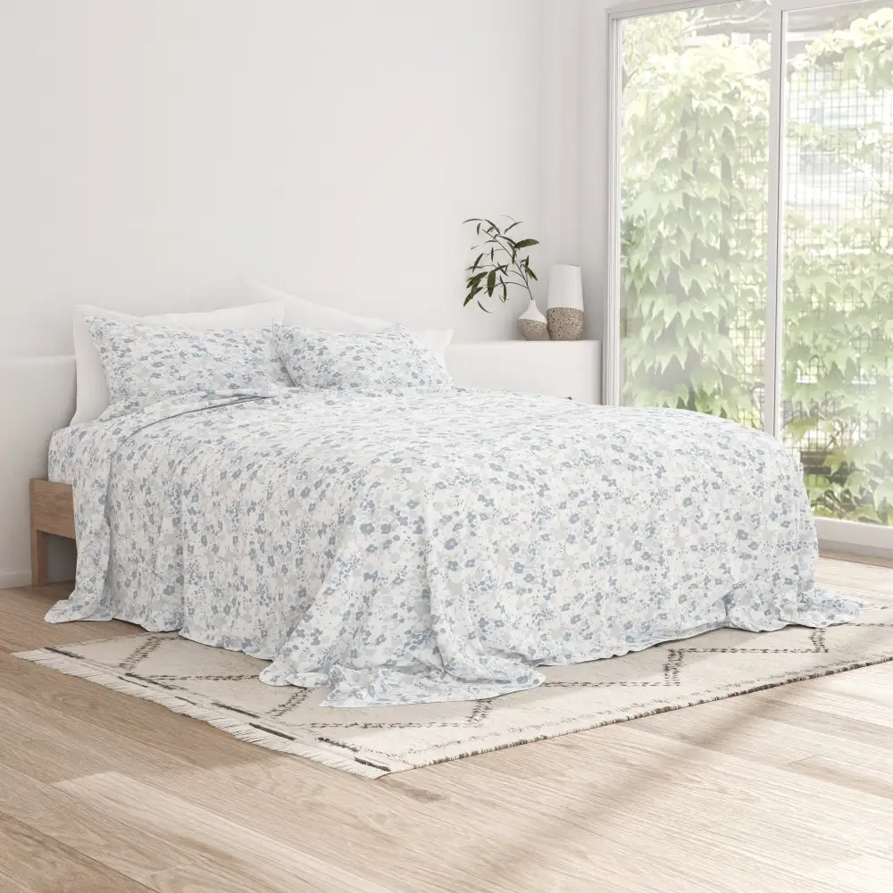 Violets Pattern Sheet Set