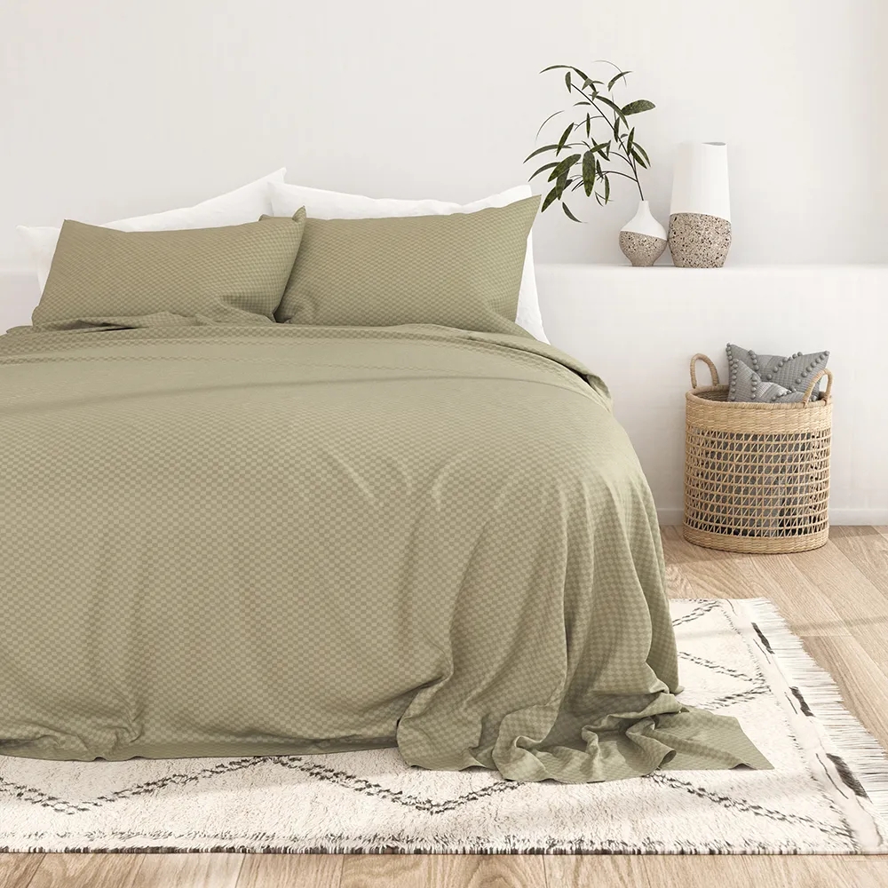 Checkered Embossed Sheet Set