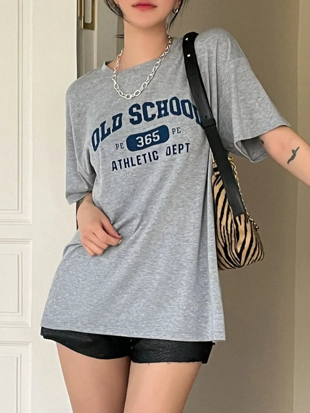 Drop Shoulder Oversized Fit Letter Graphic T-Shirt