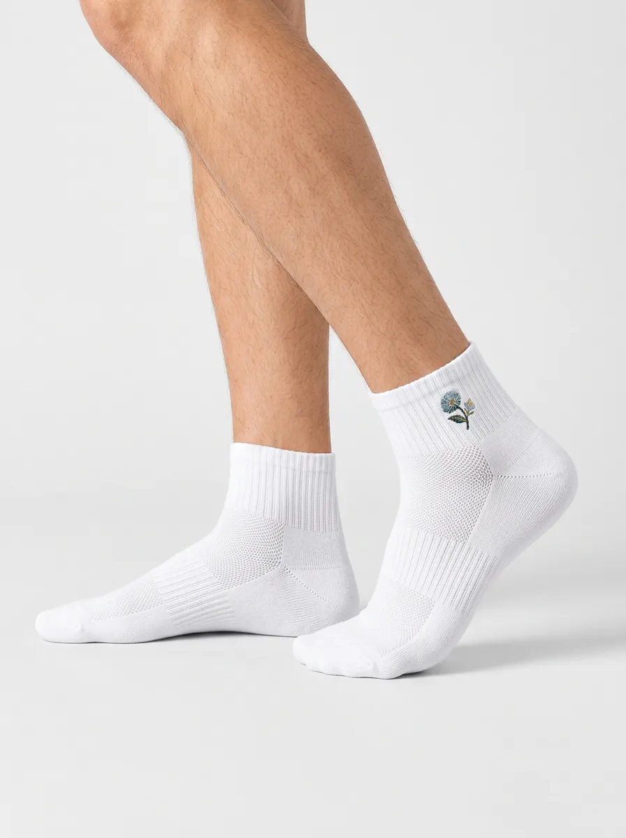 White Floral Embroidered Athletic Ankle Socks