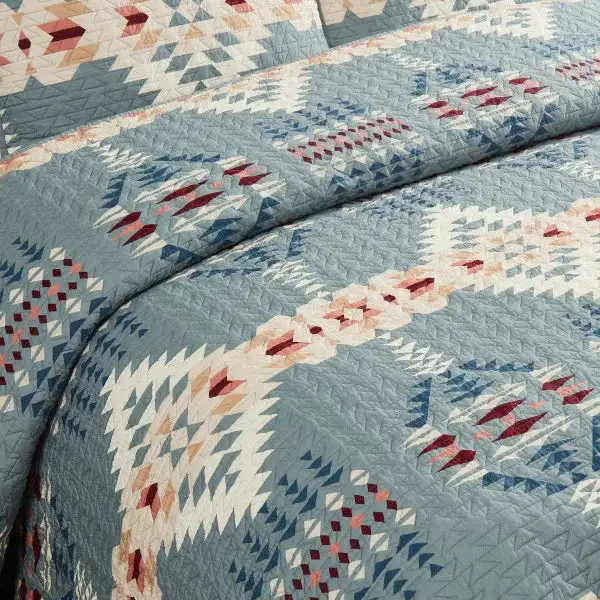 Layered Quilted Geometric Quilt Set