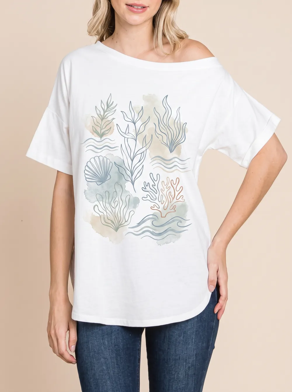Women's Beach Lover Watercolor Coral Shell Printed T-shirt