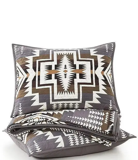 Simple Reversible Quilted Quilt Set