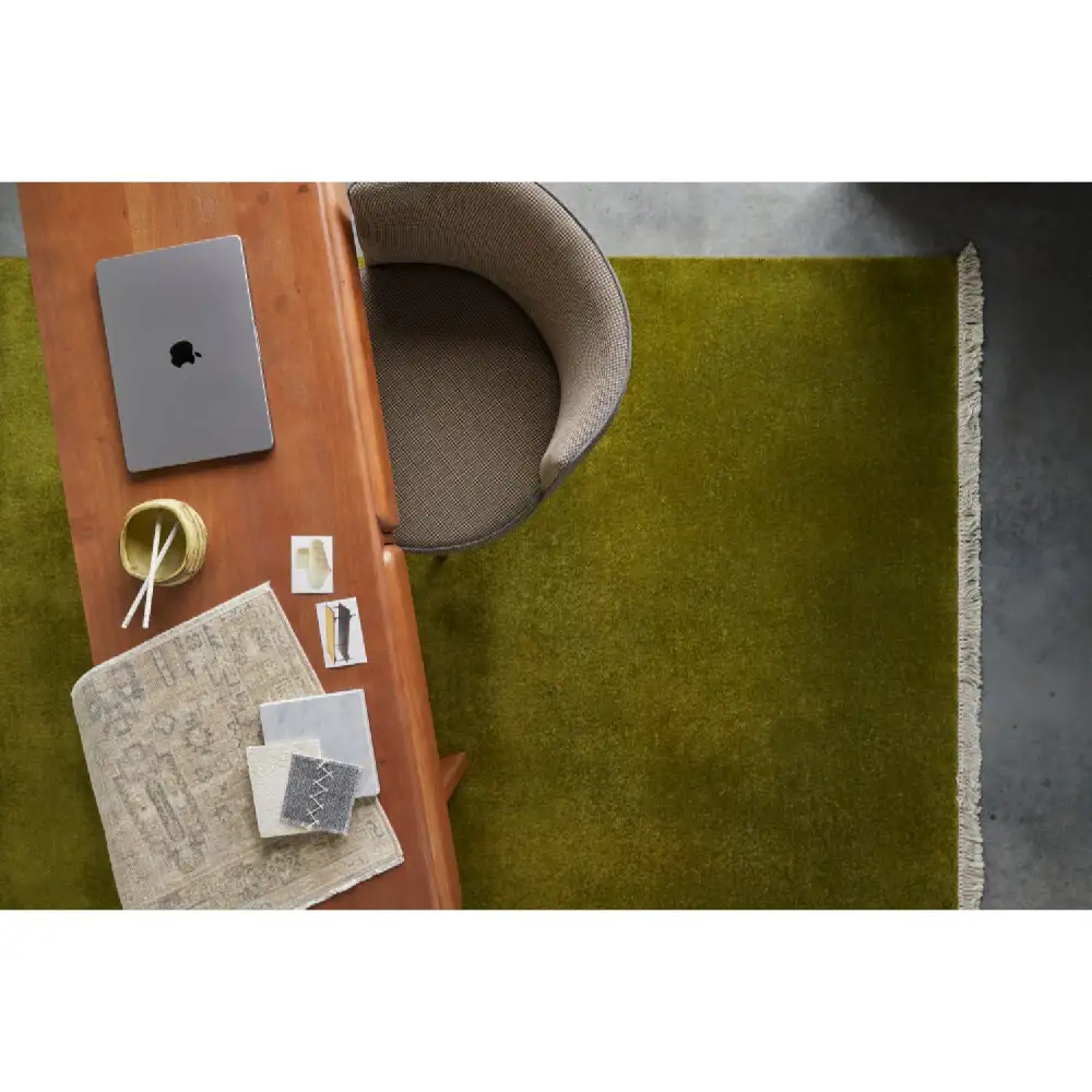 Hand-Loomed Wool Fringe Square Carpet