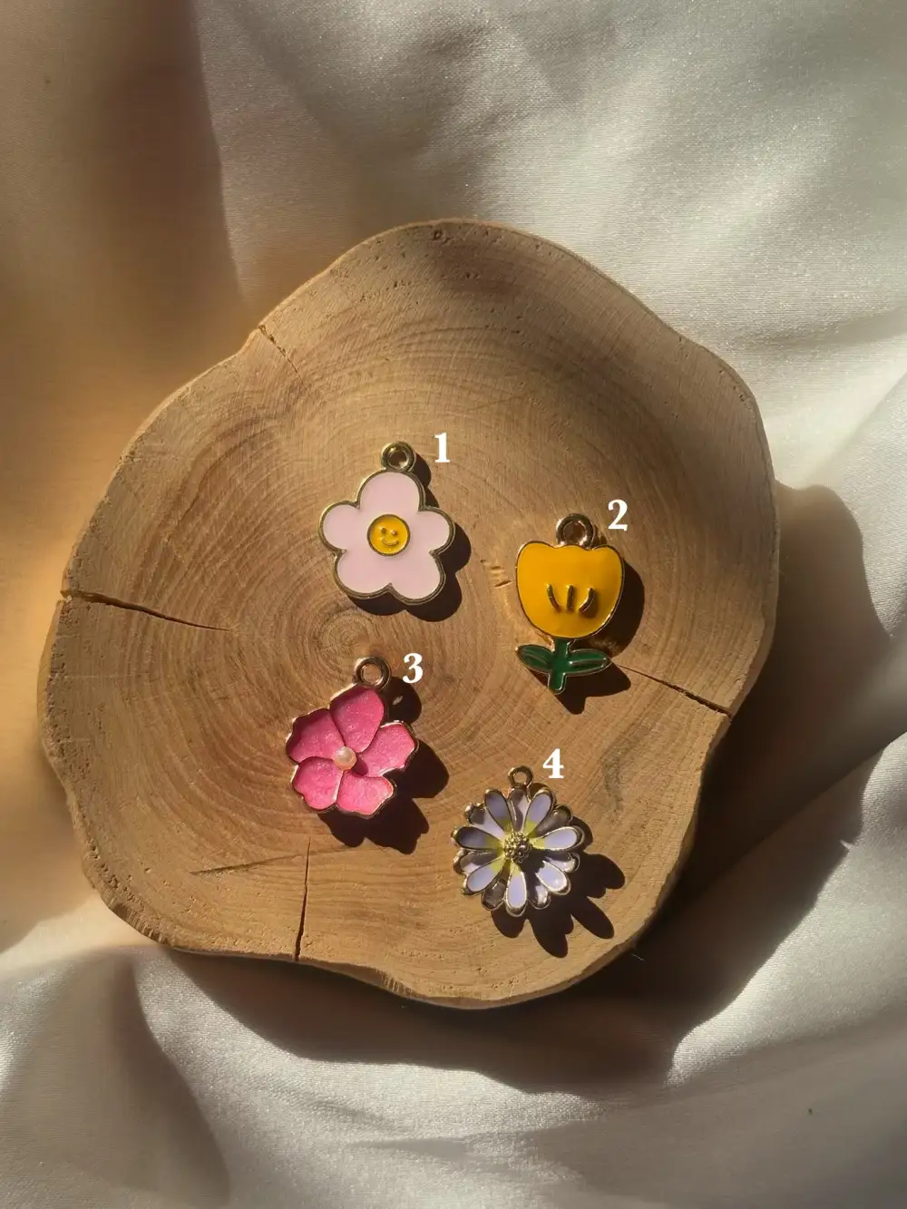 Themed Floral Charm