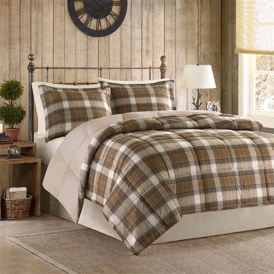 Plaid Pine Motif Comforter Set