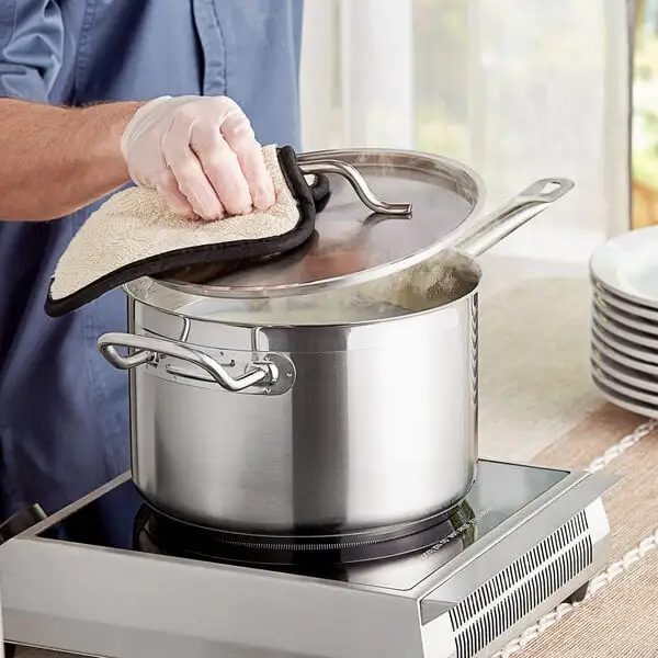 Standard Stainless Steel Sauce Pan with Aluminum Clad Bottom and Cover