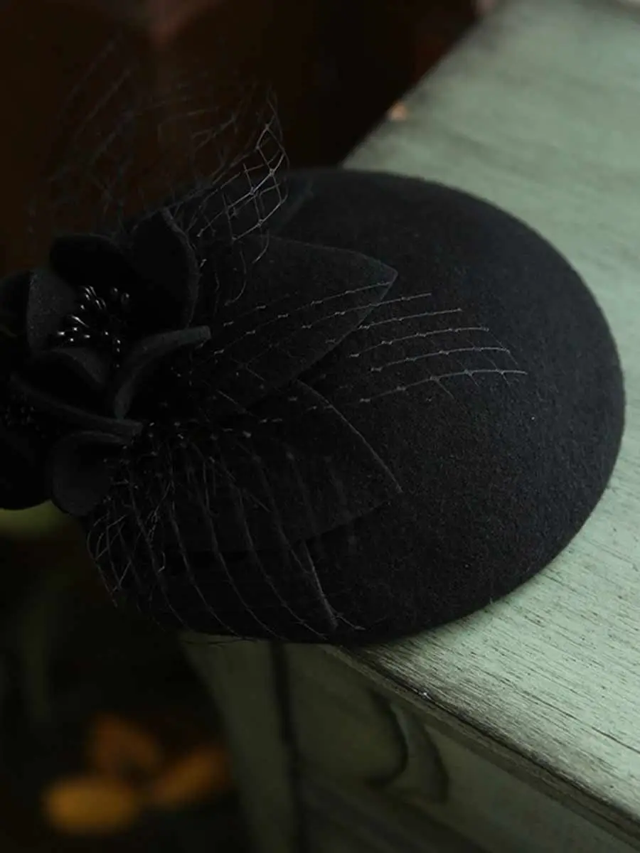 Mireia Elegant Wool Beret