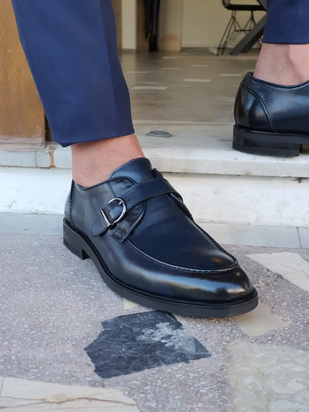 Everyday Classic Buckle Loafers