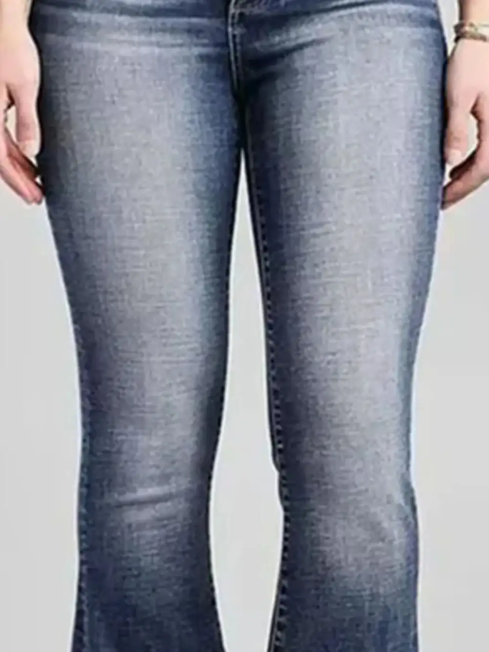 Simple Trim Straight Leg Denim Jeans