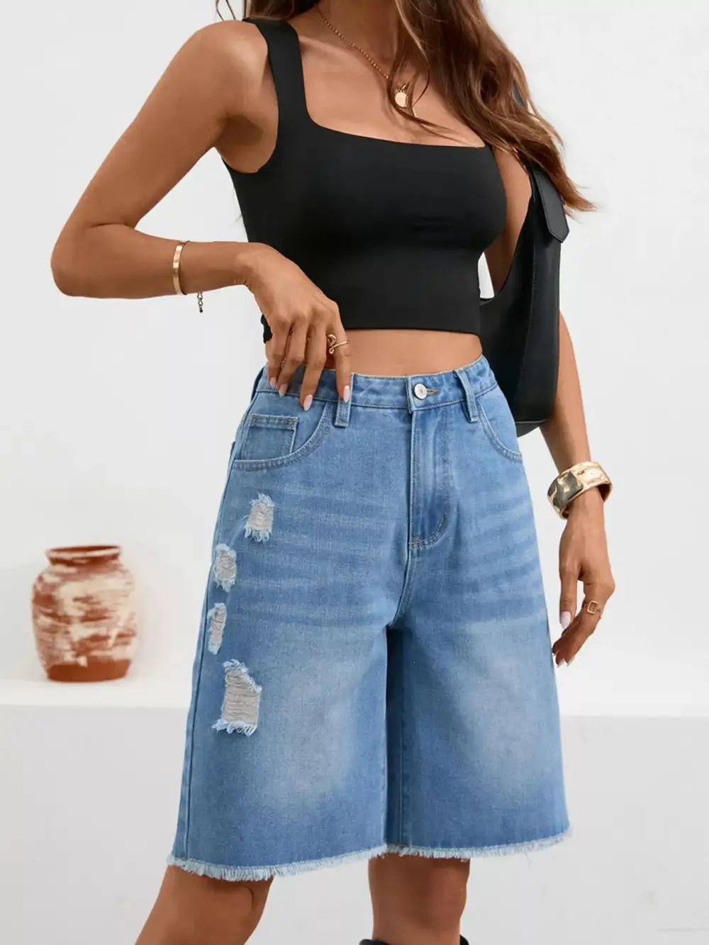 Clean Front Frayed Hem Shorts