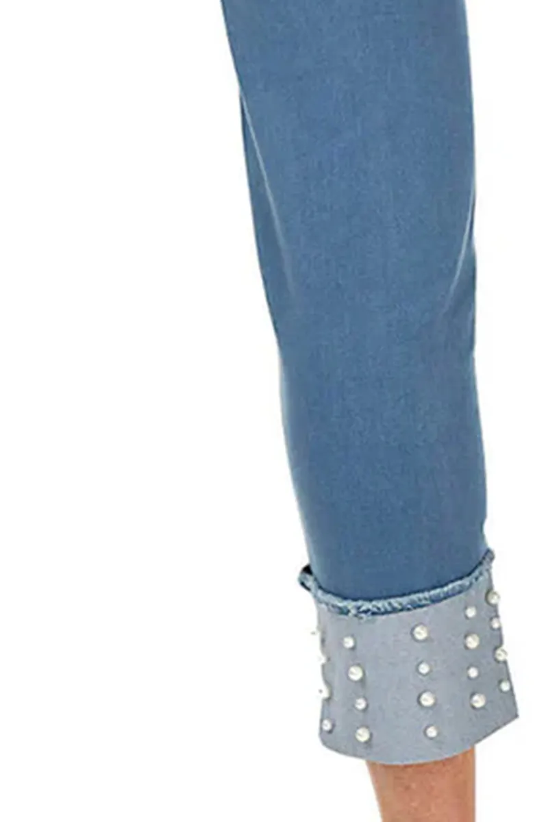 Pearl Cuffed Hem Pull-On Denim Capri Pant