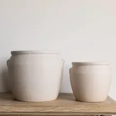 Modern Refined Decorative Planter Pot