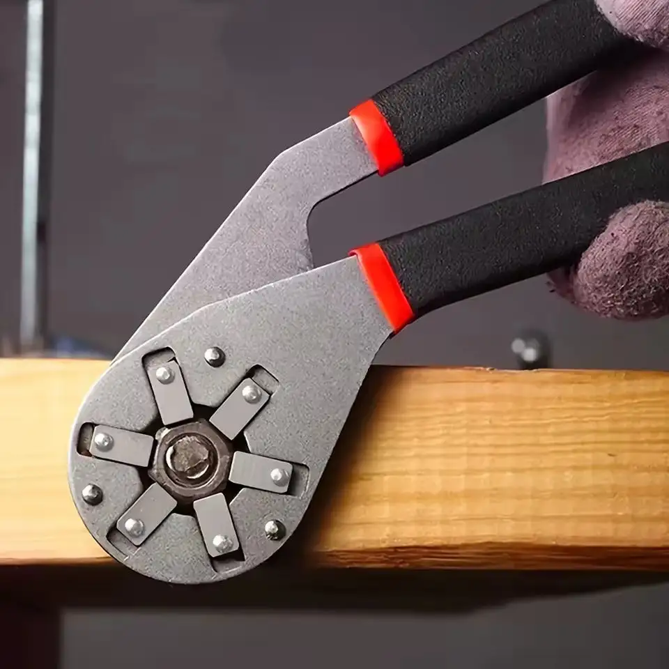Adjustable Universal Wrench
