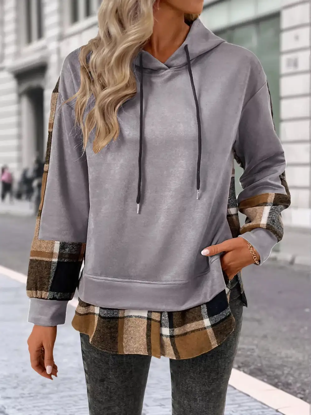 Relaxed Drawstring Long-Sleeve Plaid Hoodie