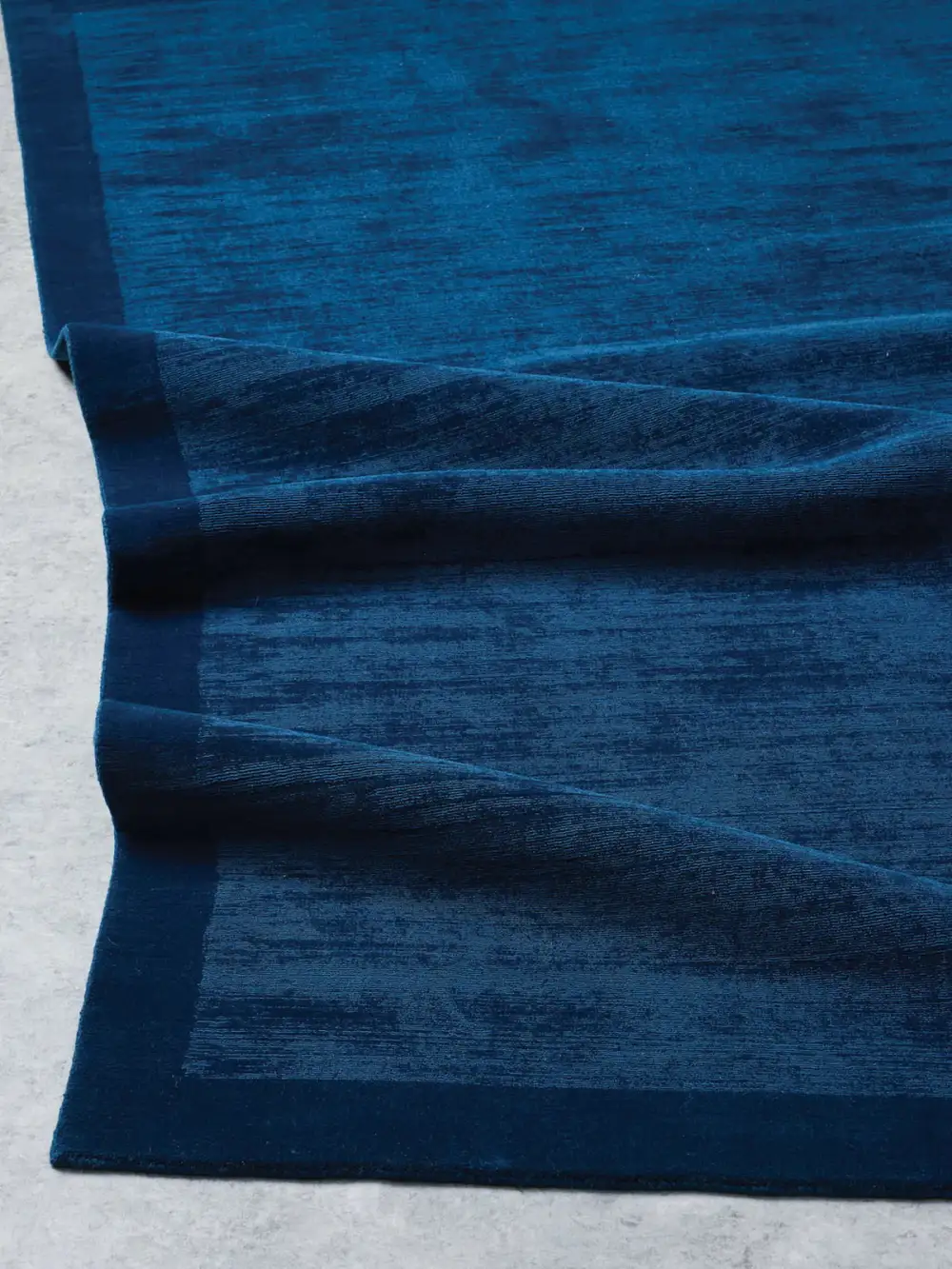 Wool Vintage Contemporary Understated Area Rug