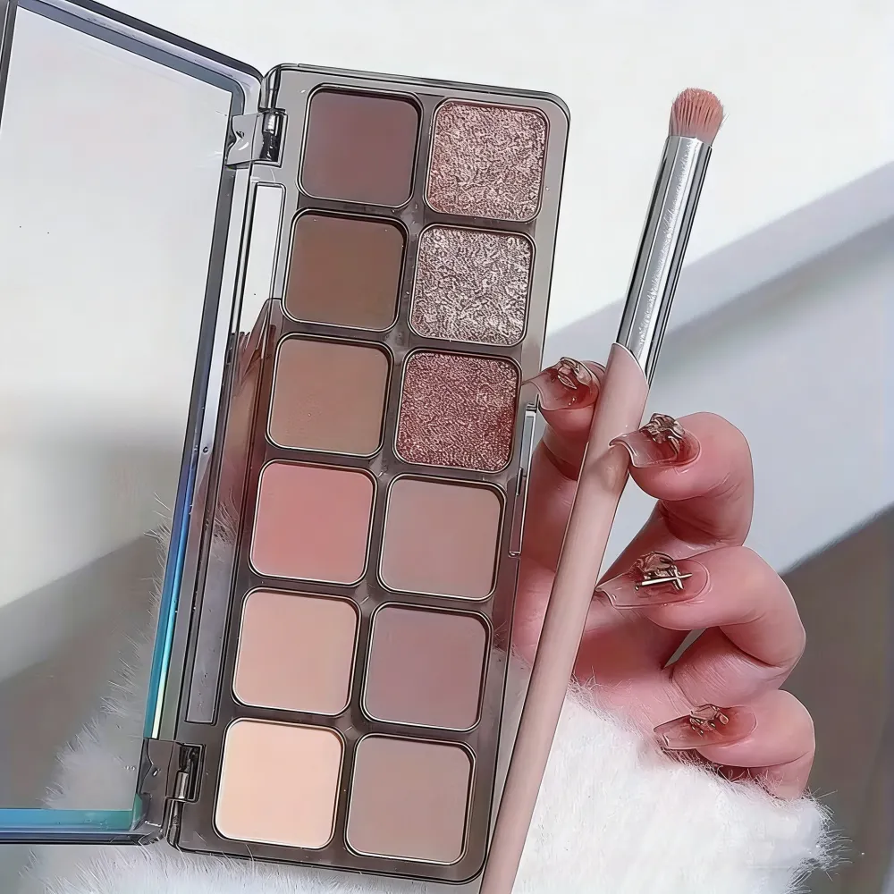 Long-Wear Matte & Shimmer Palette